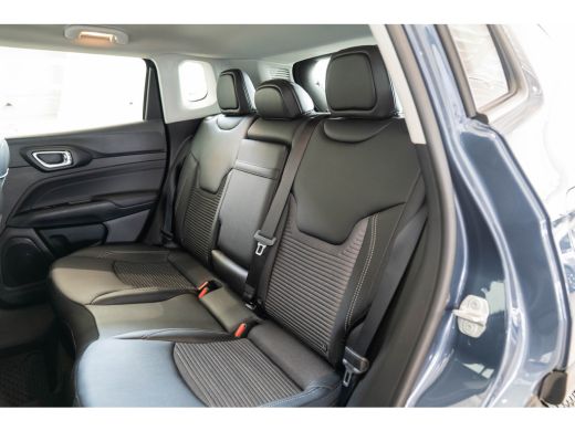 Jeep Compass 4xe 190 Plug-in Hybrid Electric Altitude | 360 Graden Camera | Stoel & Stuurverwarming | Navigati... ActivLease financial lease
