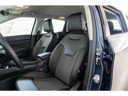 Jeep Compass 4xe 190 Plug-in Hybrid Electric Altitude | 360 Graden Camera | Stoel & Stuurverwarming | Navigati... ActivLease financial lease