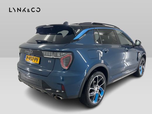 Lynk & Co 01 1.5 262pk Plug-in Pano.dak DAB 360&deg;Cam Stoelverw. Carplay ActivLease financial lease