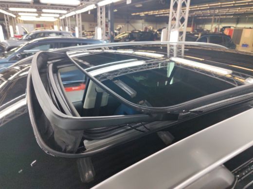 Lynk & Co 01 1.5 262pk Plug-in Pano.dak DAB 360&deg;Cam Stoelverw. Carplay ActivLease financial lease
