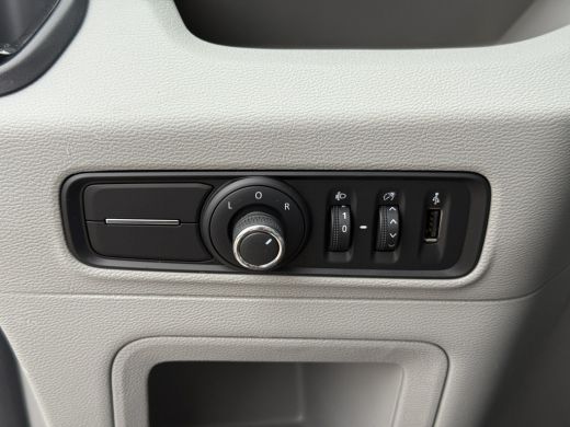 Maxus eDeliver9 204PK Nieuw L4 Elektrisch 172km WLTP 204PK 80kw Snelladen Carplay AC Stoelverwarming Adaptieve Cr... ActivLease financial lease