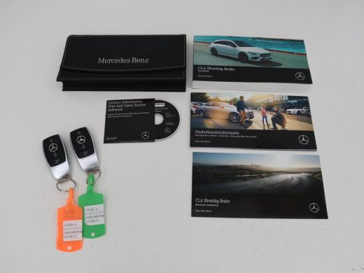 Mercedes-Benz CLA Shooting Brake 200 AMG Line | Leder/Alcantara | Trekhaak | Carplay | Widescreen | Navigatie | Ful... ActivLease financial lease
