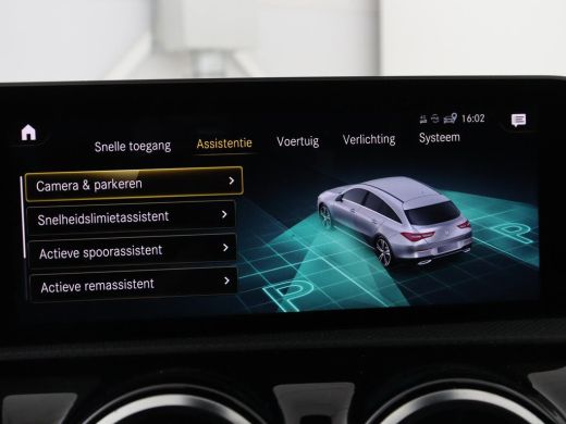 Mercedes-Benz CLA Shooting Brake 200 AMG Line | Leder/Alcantara | Trekhaak | Carplay | Widescreen | Navigatie | Ful... ActivLease financial lease