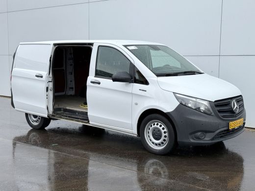 Mercedes-Benz eVito 112 eVito 66 kWh L2 286km WLTP 96,7% (SOH) Snelladen Laadkabel Carplay Climate control Cruise con... ActivLease financial lease
