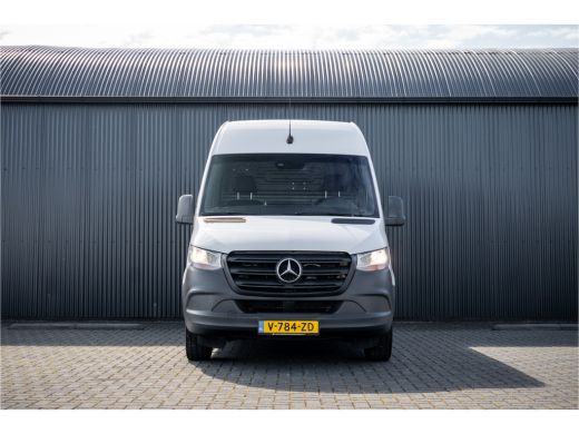 Mercedes-Benz Sprinter 311 CDI L2H2 | Volledig Ingericht | Mbux | Camera | Climatronic ActivLease financial lease