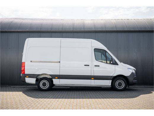 Mercedes-Benz Sprinter 311 CDI L2H2 | Volledig Ingericht | Mbux | Camera | Climatronic ActivLease financial lease