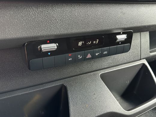 Mercedes-Benz Sprinter 317 CDI 9G-TRONIC RWD FACELIFT / L2H2 / CAMERA / LED / MBUX / CRUISE / AIRCO / BLIND SPOT / GEVEE... ActivLease financial lease