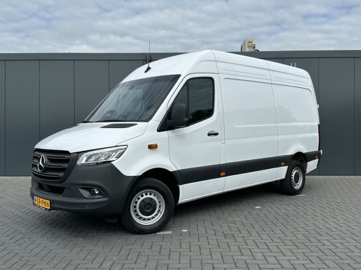 Mercedes-Benz Sprinter 317 CDI 9G-TRONIC RWD FACELIFT / L2H2 / CAMERA / LED / MBUX / CRUISE / AIRCO / BLIND SPOT / GEVEE... ActivLease financial lease