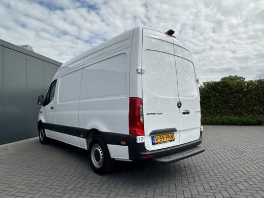 Mercedes-Benz Sprinter 317 CDI 9G-TRONIC RWD FACELIFT / L2H2 / CAMERA / LED / MBUX / CRUISE / AIRCO / BLIND SPOT / GEVEE... ActivLease financial lease