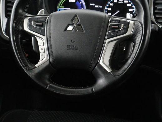 Mitsubishi Outlander 2.4 PHEV Pure+ | SOH 71,6% | Stoelverwarming | Carplay | Camera | Trekhaak | Keyless | Climate co... ActivLease financial lease