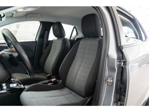 Opel Corsa 1.2 Edition Automaat | Parkeersensoren | Apple Carplay & Android Auto | Cruise Controle | Airco |... ActivLease financial lease