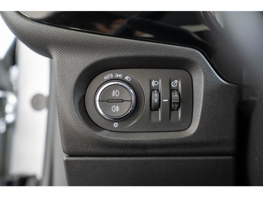 Opel Corsa 1.2 Edition Automaat | Parkeersensoren | Apple Carplay & Android Auto | Cruise Controle | Airco |... ActivLease financial lease