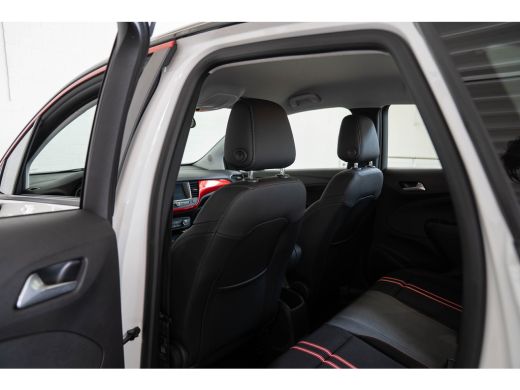 Opel Crossland 1.2 Turbo GS Line | Camera | Parkeersensoren | Apple Carplay & Android Auto | LED | Cruise Contro... ActivLease financial lease