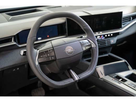 Opel Grandland 1.6 Turbo Plug-in-Hybrid Business Edition | Trekhaak | 20 Inch LM | Head-up | Panoramadak | Focal... ActivLease financial lease