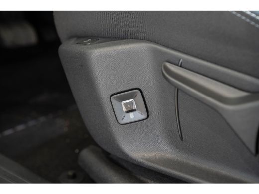 Opel Grandland 1.6 Turbo Plug-in-Hybrid Edition | Trekhaak | Stoel & Stuurverwarming | All Season Banden | 7.4 K... ActivLease financial lease