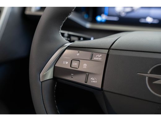 Opel Grandland 1.6 Turbo Plug-in-Hybrid Edition | Trekhaak | Stoel & Stuurverwarming | All Season Banden | 7.4 K... ActivLease financial lease