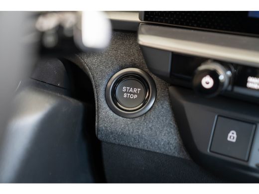Opel Grandland 1.6 Turbo Plug-in-Hybrid Edition | Trekhaak | Stoel & Stuurverwarming | All Season Banden | 7.4 K... ActivLease financial lease