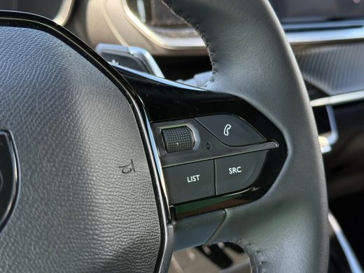 Peugeot 2008 1.2 Hybrid 145 Allure 360 camera | Keyless | Adeptieve cruise control | Apple carplay & Android auto ActivLease financial lease