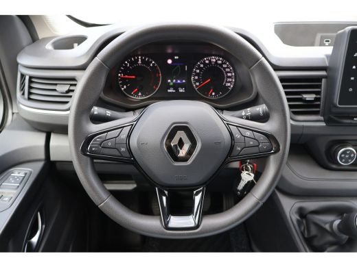 Renault Trafic 2.0 Blue dCi 150pk L2 H1 Airco Navigatie ActivLease financial lease