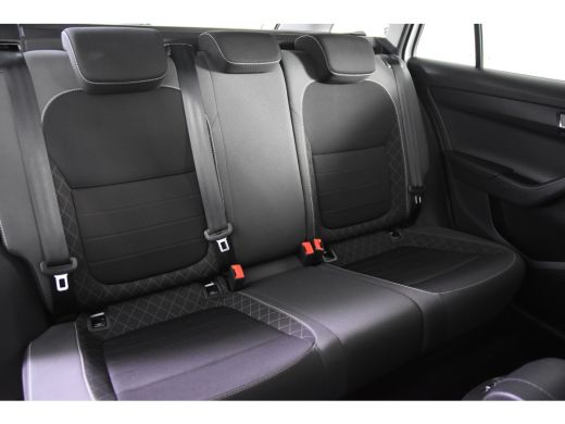Skoda Fabia Combi TSI Ambition DSG *1ste Eigenaar*Navigatie*Camera*Carplay* ActivLease financial lease