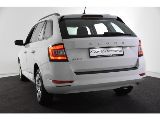 Skoda Fabia Combi TSI Ambition DSG *1ste Eigenaar*Navigatie*Camera*Carplay* ActivLease financial lease