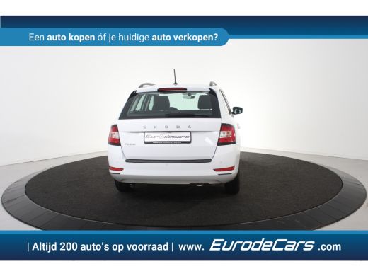 Skoda Fabia Combi TSI Ambition DSG *1ste Eigenaar*Navigatie*Camera*Carplay* ActivLease financial lease