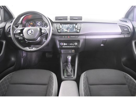 Skoda Fabia Combi TSI Ambition DSG *1ste Eigenaar*Navigatie*Camera*Carplay* ActivLease financial lease