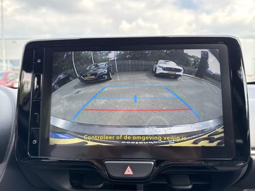 Toyota Yaris 1.5 Hybrid 115 Active | Apple CarPlay/Android auto | Stoel en stuurverwarming | Achteruitrijcamera ActivLease financial lease