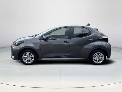 Toyota Yaris 1.5 Hybrid 115 Active | Apple CarPlay/Android auto | Stoel en stuurverwarming | Achteruitrijcamera ActivLease financial lease