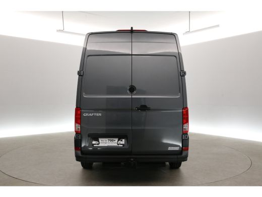 Volkswagen Crafter 2.0 TDI L3H3 177PK | 3000kg Trekgew. | DSG | Airco | Cruise | Camera | Carplay | 3 Zits | Trekhaak ActivLease financial lease