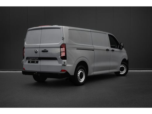 Volkswagen e-Transporter Bestelwagen L2 64kWh | Dubbele Schuifdeur | 4-Seizoenen banden | Trekhaak | Laadruimte betimmering ActivLease financial lease