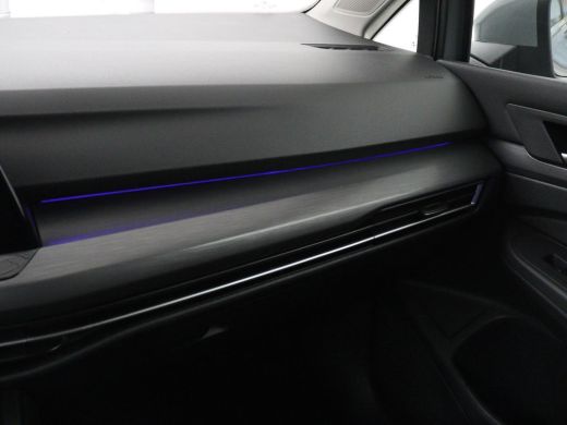 Volkswagen Golf 1.5 TSI Style | Matrix LED | Camera | Carplay | Trekhaak | Massage | Memory | Sfeerverlichting | ... ActivLease financial lease
