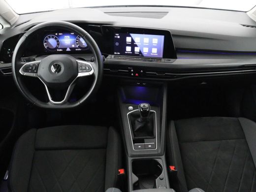 Volkswagen Golf 1.5 TSI Style | Matrix LED | Camera | Carplay | Trekhaak | Massage | Memory | Sfeerverlichting | ... ActivLease financial lease