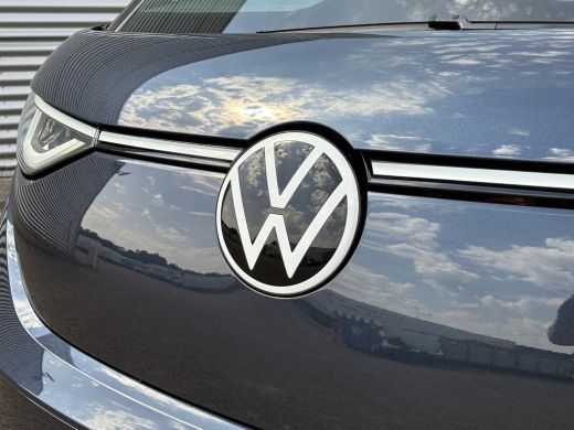 Volkswagen ID. Buzz Cargo Cargo 77kWh 204PK Cruise Trekhaak Carplay Camera Voorruitverwarming ActivLease financial lease