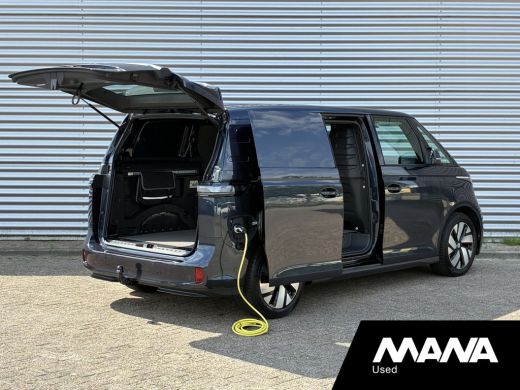 Volkswagen ID. Buzz Cargo Cargo 77kWh 204PK Cruise Trekhaak Carplay Camera Voorruitverwarming ActivLease financial lease