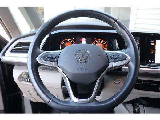 Volkswagen Multivan 1.4 e-HYBRID 217PK L2 7-ZITS BUSINESS LIFE / NAVI / CLIMA / FULL-LED / PDC / 18" LMV / KEYLESS / ... ActivLease financial lease