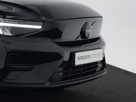 Volvo  EX40 Twin AWD Plus Black Edition | 360&deg; Camera | Panoramadak | Harman/Kardon | Nubuck | BLIS | Adaptiv... ActivLease financial lease