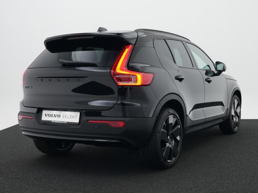 Volvo  EX40 Twin AWD Plus Black Edition | 360&deg; Camera | Panoramadak | Harman/Kardon | Nubuck | BLIS | Adaptiv... ActivLease financial lease