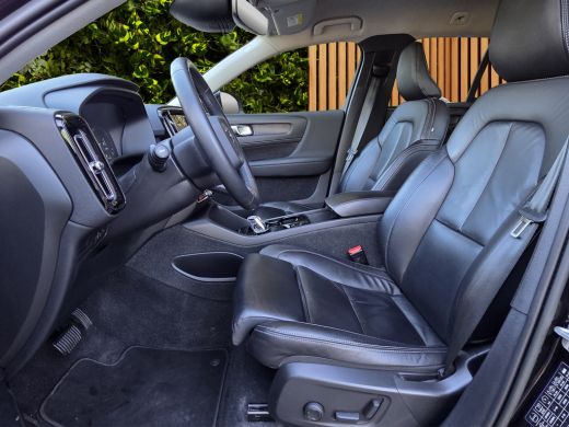 Volvo  XC40 1.5 T5 Recharge Inscription | Memory | Adaptive Cruise | BLIS | Camera | Stuur/stoelverwarming ActivLease financial lease