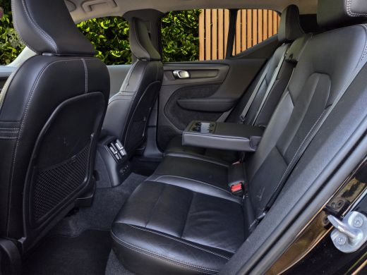 Volvo  XC40 1.5 T5 Recharge Inscription | Memory | Adaptive Cruise | BLIS | Camera | Stuur/stoelverwarming ActivLease financial lease