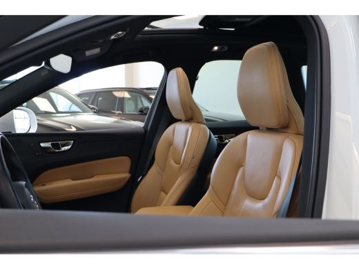 Volvo  XC60 T8 405PK AWD Inscription | Luchtvering | 22" | Massage/ventilatie | 360&deg; | Head Up Display ActivLease financial lease