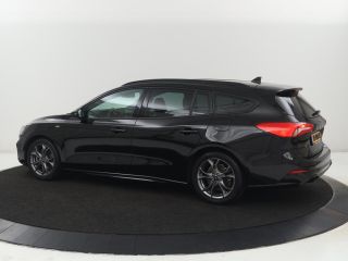 Ford Focus 1.0 EcoBoost ST Line X | Stoelverwarming | Adaptive cruise | Camera | Carplay | Stuurverwarming |...