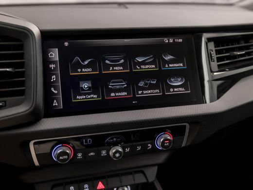 Audi A1 Sportback Sportback 25 TFSI Sport (APPLE CARPLAY, CLIMATE, PARKEERSENSOREN, SPORTSTOELEN, LM VELGEN, ARMSTE... ActivLease financial lease