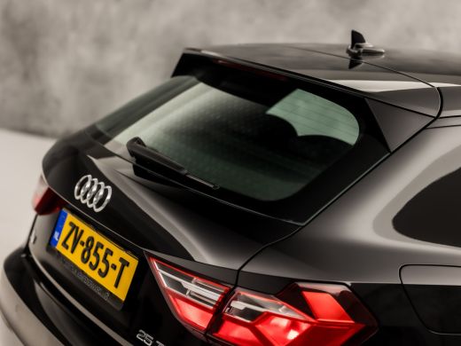 Audi A1 Sportback Sportback 25 TFSI Sport (APPLE CARPLAY, CLIMATE, PARKEERSENSOREN, SPORTSTOELEN, LM VELGEN, ARMSTE... ActivLease financial lease