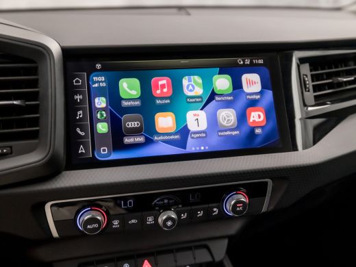 Audi A1 Sportback Sportback 25 TFSI Sport (APPLE CARPLAY, CLIMATE, PARKEERSENSOREN, SPORTSTOELEN, LM VELGEN, ARMSTE... ActivLease financial lease