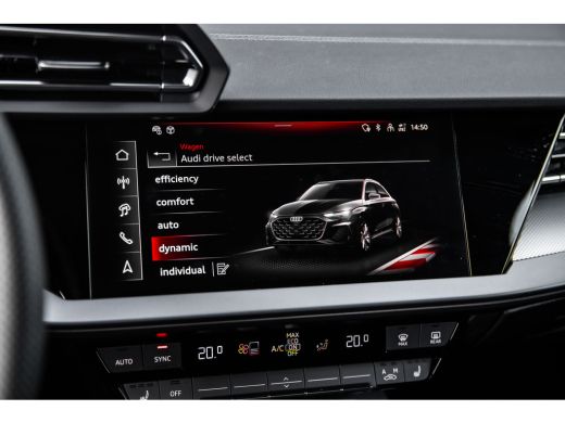 Audi A3 Sportback 40 TFSI e S edition | Panoramadak | Sonos | Head Up Display | Stoelverwarming | Achteru... ActivLease financial lease