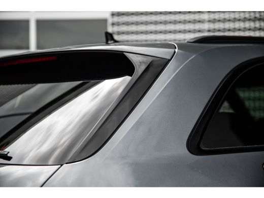 Audi A4 Avant 35 TFSI S edition Competition | Stoelverwarming | Audi Sound System | Sensoren Voor + Achter | ActivLease financial lease