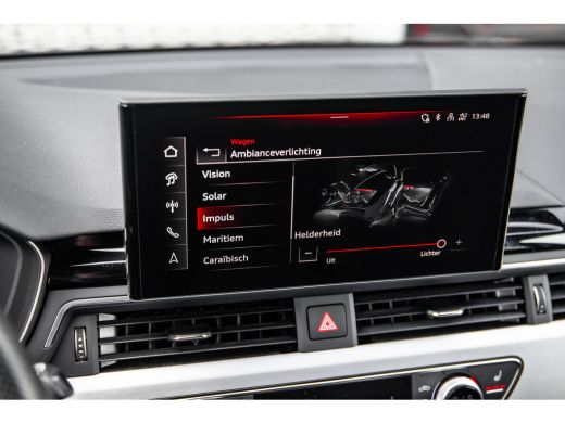Audi A4 Avant 35 TFSI S edition Competition | Stoelverwarming | Audi Sound System | Sensoren Voor + Achter | ActivLease financial lease
