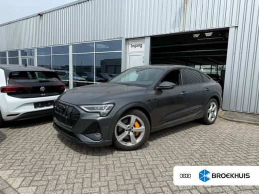 Audi e-tron 55 quattro S edition 95 kWh 408 PK | Panoramadak | Head-up | B&O | Matrix LED | Luchtvering