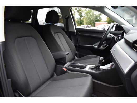 Audi Q3 35TFSI 150PK S-TRONIC PRO LINE STOELVERW VIRTUAL/PDC/NAVI ActivLease financial lease
